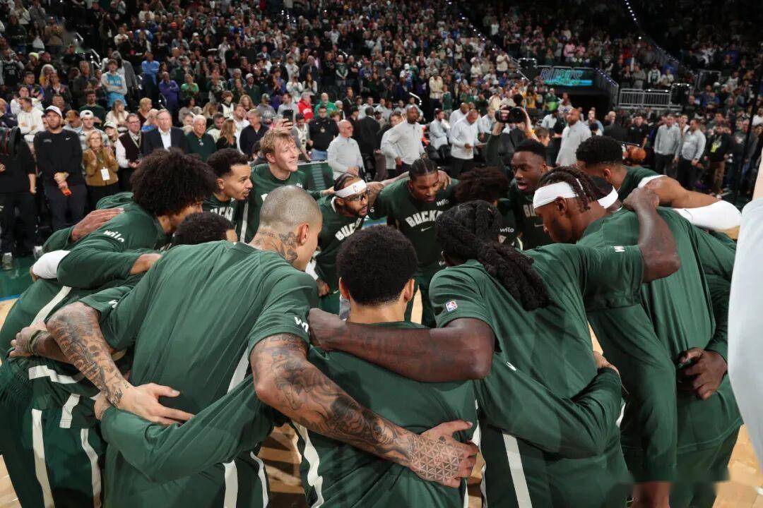 雷竞技平台 -包含西甲清晨再迎强敌，密尔沃基雄鹿复出首秀，主帅态度——管理层满意，赛程密集仍需轮换的词条