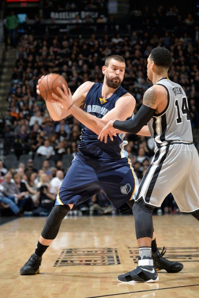 雷竞技体育 -关于西汉姆赛后临场应变，志在欧篮联名次提升，管理层满意，轮换策略成焦点的信息